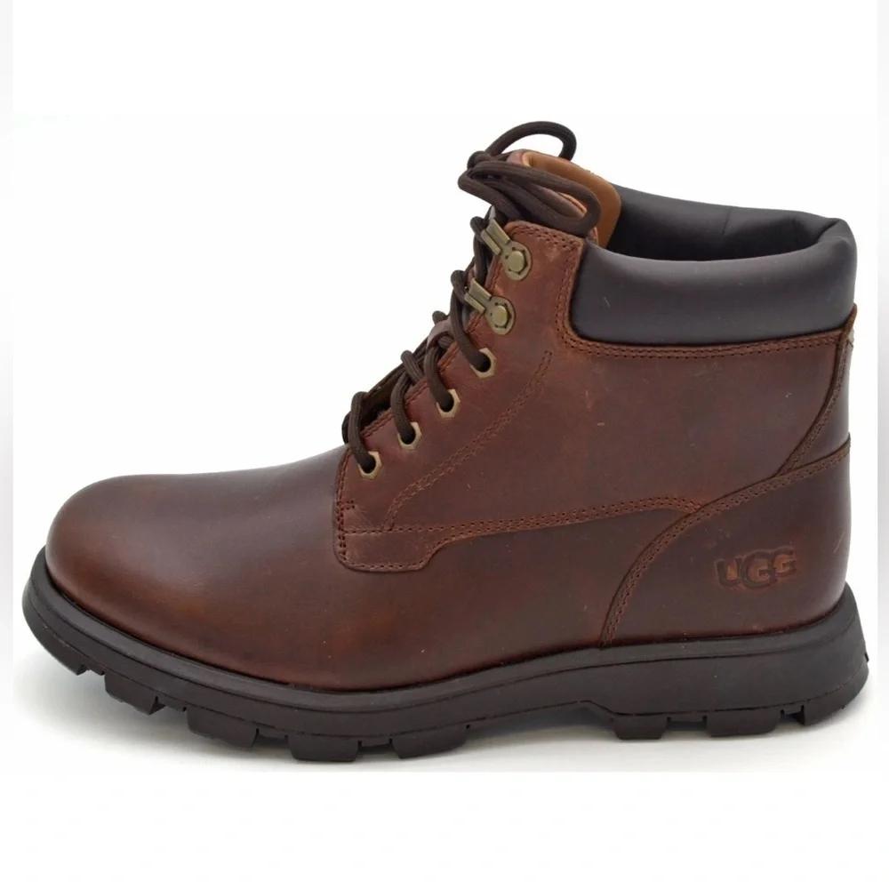 Ugg Stenton Boot Size 7 NEW